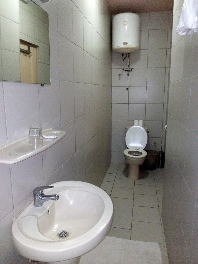 Hotel Saint Thomas Ломе Экстерьер фото