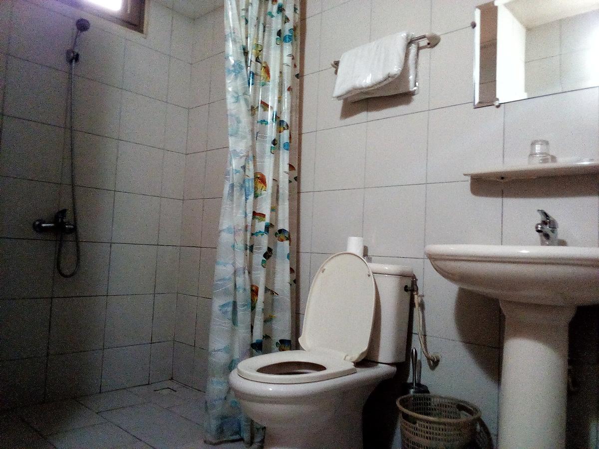 Hotel Saint Thomas Ломе Экстерьер фото